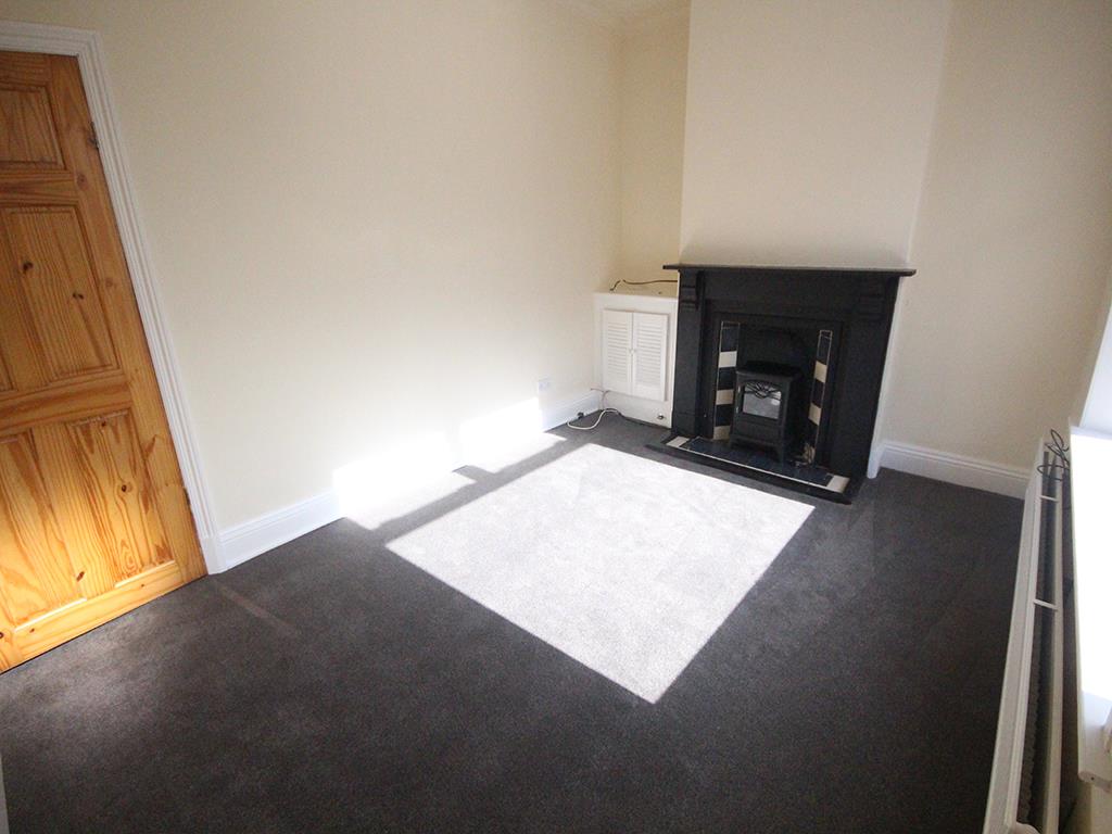 2 bedroom end terrace house To Let in Barnoldswick - IMG_4166.jpg